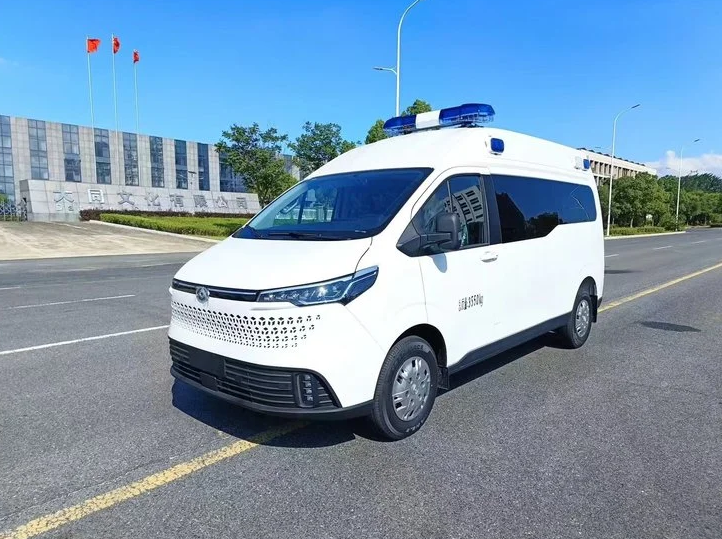 上汽大通V70救护车